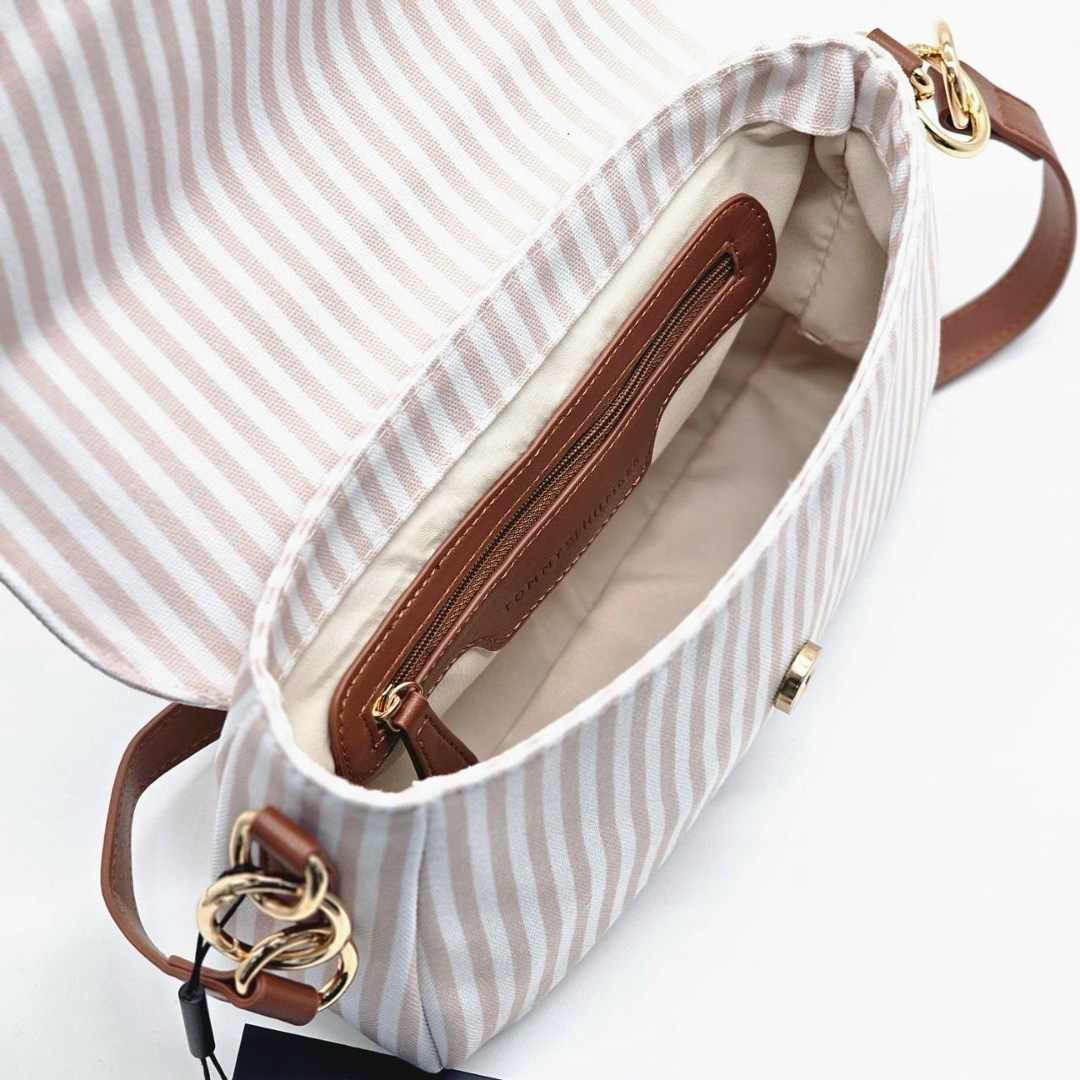 сумка tommy hilfiger женская,сумка через плечо tommy hilfiger,сумка tommy hilfiger,полосатая сумка через плечо с клапаном tommy hilfiger светло-коричневый,сумка томми хилфигер голубая