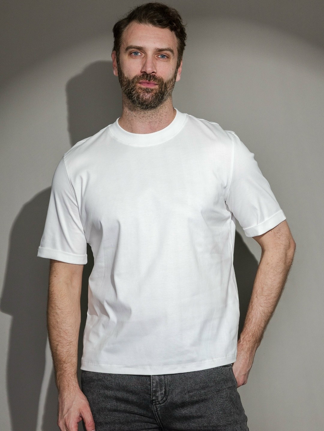 белая футболка мужская,белая футболка,мужская футболка,мужская базовая футболка,футболки для мужчин