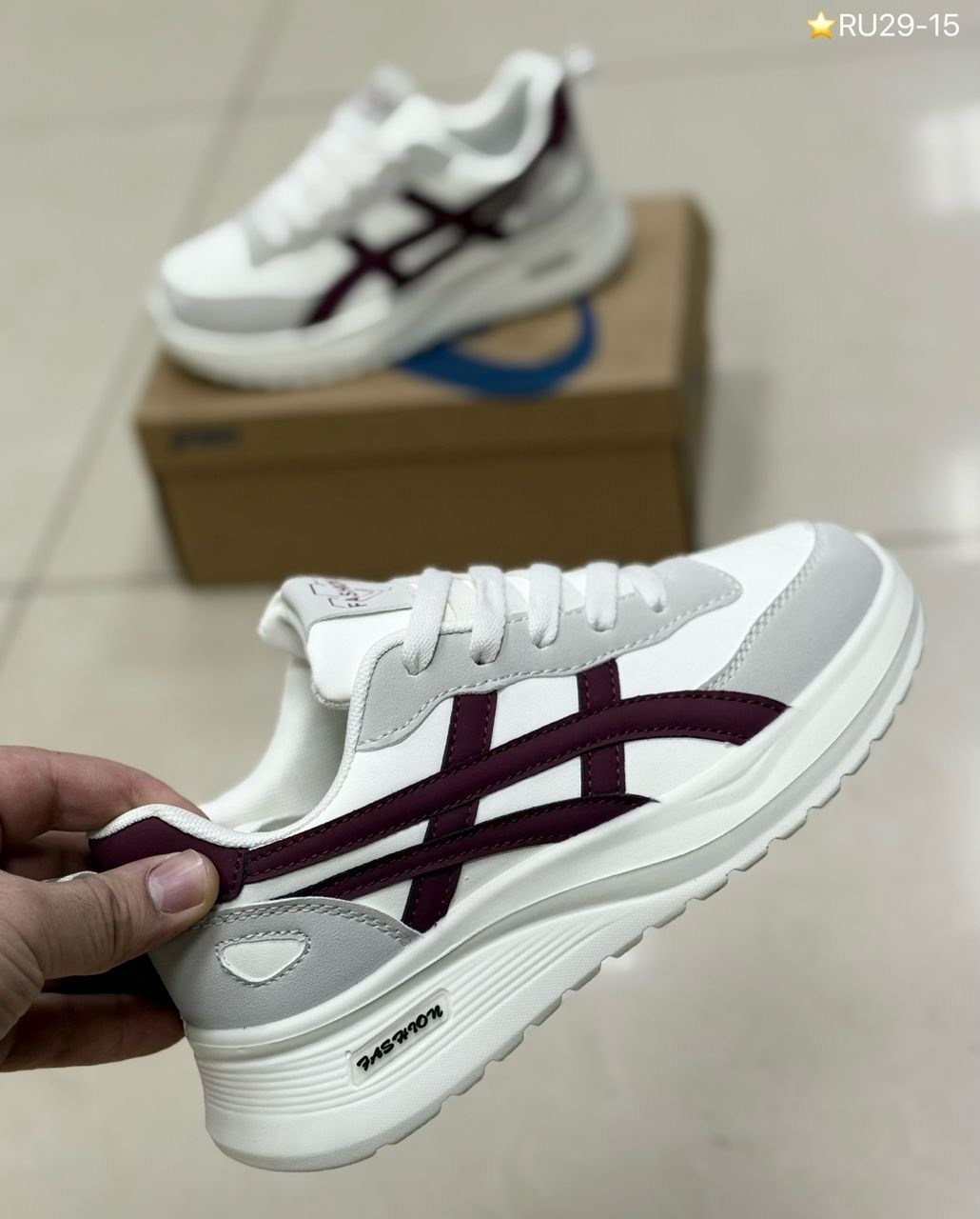 кроссовки,спортивные кроссовки,женские кроссовки,спортивная ,кроссовки модные