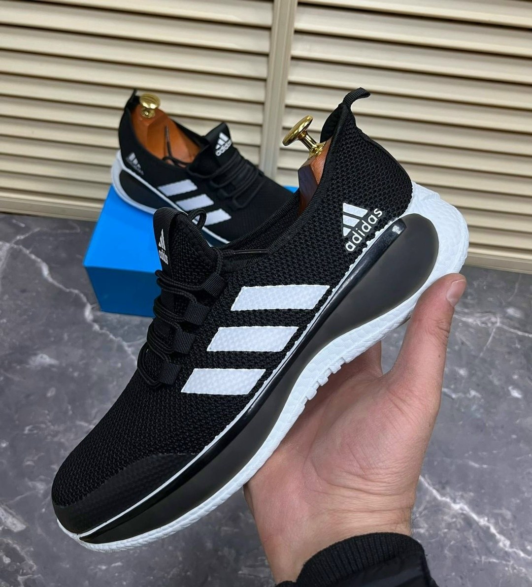 мужские кроссовки adidas,кроссовки adidas,adidas кроссовки adidas,мужские кроссовки,кроссовки мужские женские adidas