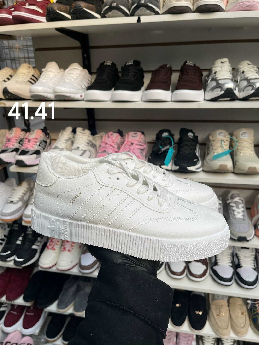 ,кроссовки adidas samba,женские кроссовки adidas,кроссовки adidas,адидас самба кроссовки женские