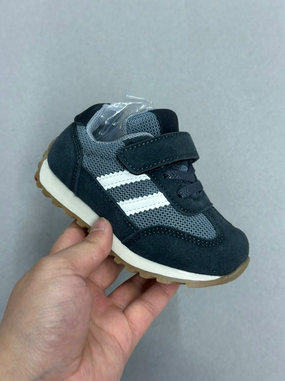 ,полуботинки для девочек котофей,кроссовки котофей,кроссовки для девочек,детские кроссовки