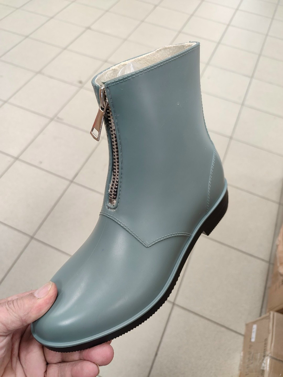 ,полусапоги женские с резинкой,женские резиновые сапоги,резиновые полусапожки,резиновые сапоги