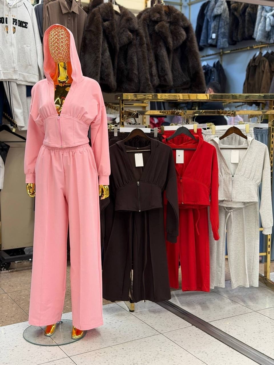 велюровый костюм,спортивный костюм велюровый,женский спортивный костюм,женский костюм,спортивный костюм для женщин