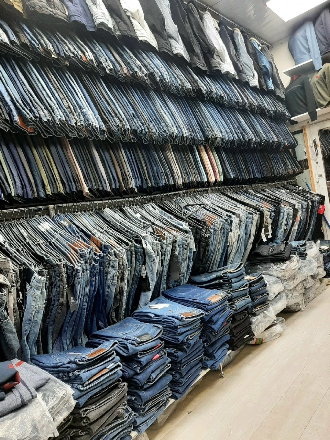 джинсы мужские,джинсы армани мужские,мужские джинсы armani,джинсы,джинсы armani