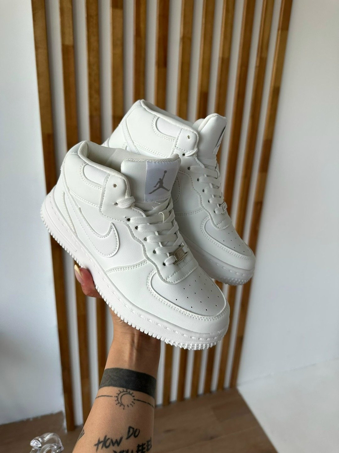 кроссовки найк женские белые кожаные высокие,кроссовки белые nike air force,кроссовки женские nike air force,кроссовки nike air force 1 белые,nike air force 1 mid white