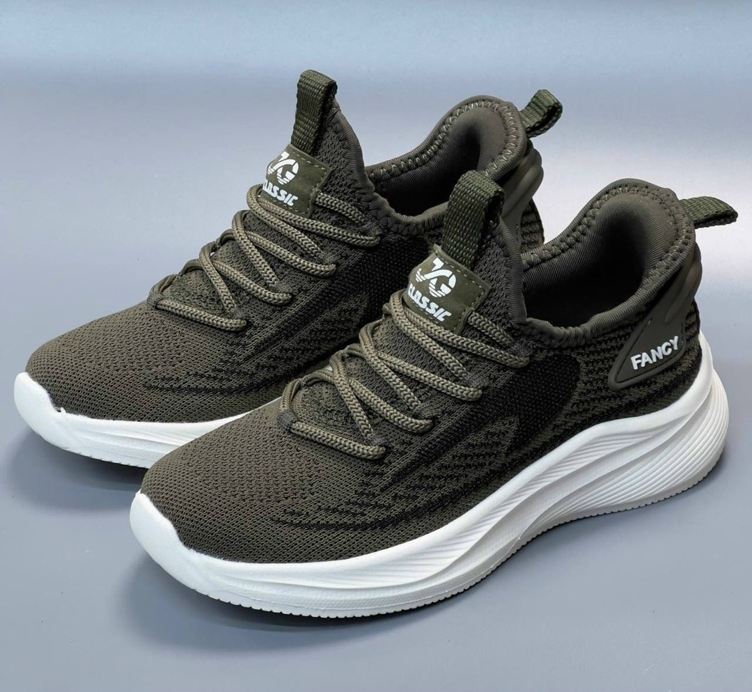 кроссовки,спортивная ,повседневные кроссовки,кроссовка мужской,мужские кроссовки