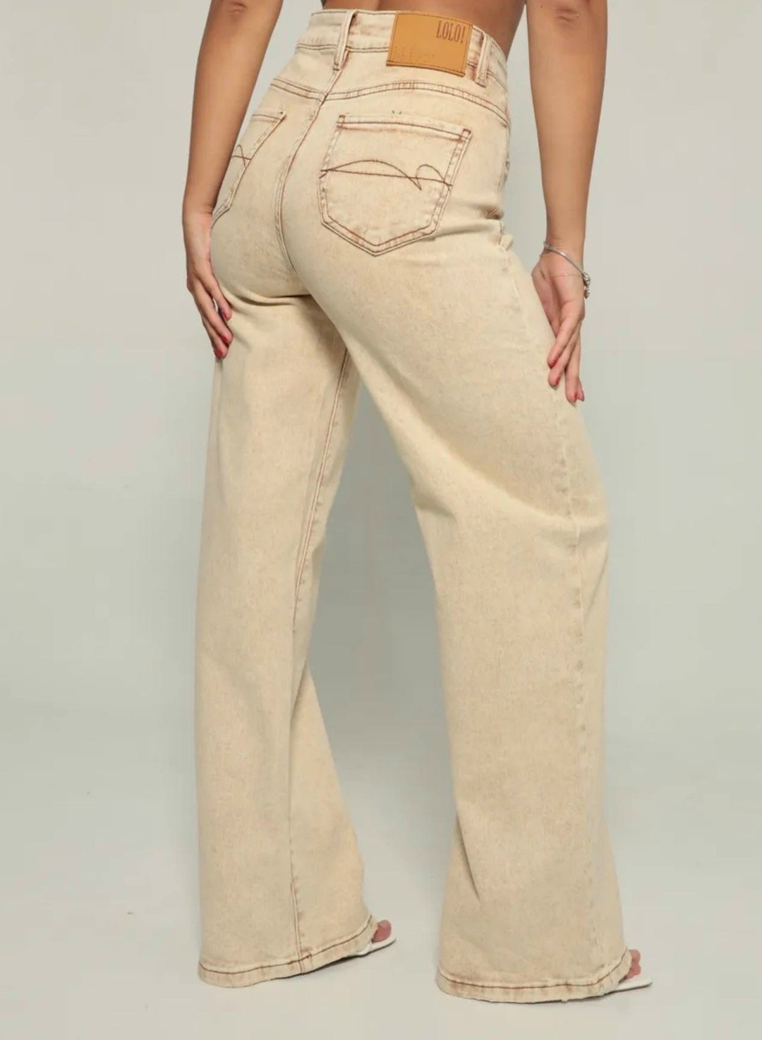 джинсы женские,прямые джинсы,широкие джинсы,джинсы прямого кроя