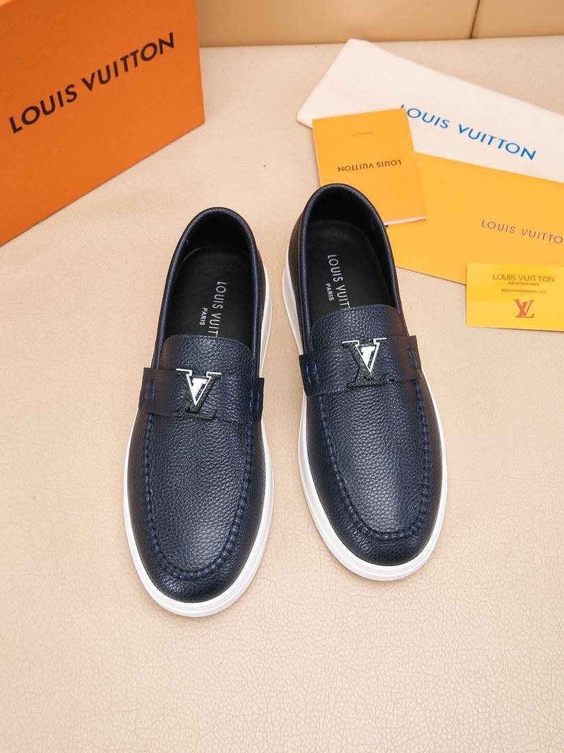 лоферы мужские луи виттон,лоферы louis vuitton,мокасины мужские луи виттон,кожаные мокасины louis vuitton синего цвета,мужские туфли луи виттон