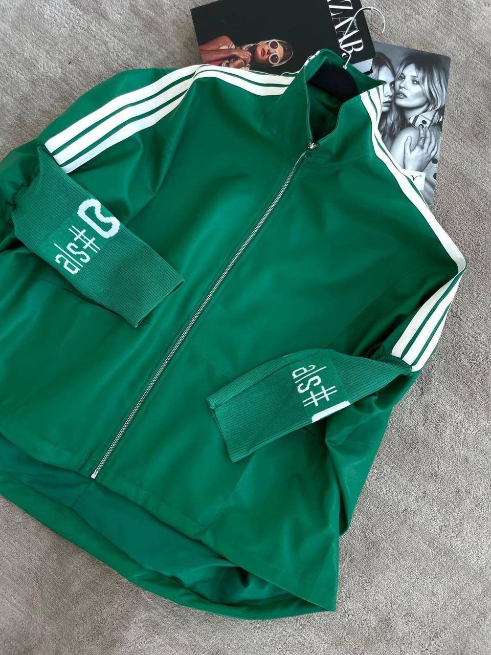 стильная куртка,куртка бомбер,куртка женская,куртки ,куртка из экокожи