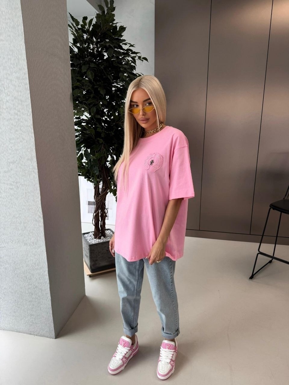 футболка оверсайз,футболки женская оверсайз,футболка y2k оверсайз zi-bella розовый,розовая футболка оверсайз,футболка y2k оверсайз