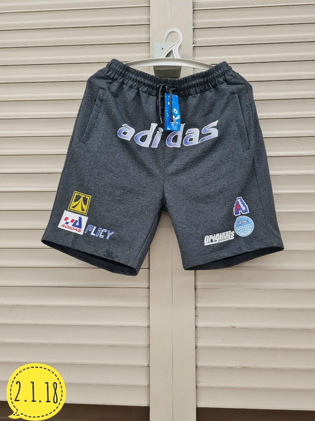 мужские спортивные шорты adidas,adidas шорты,шорты адидас танго,мужские шорты adidas,шорты adidas originals