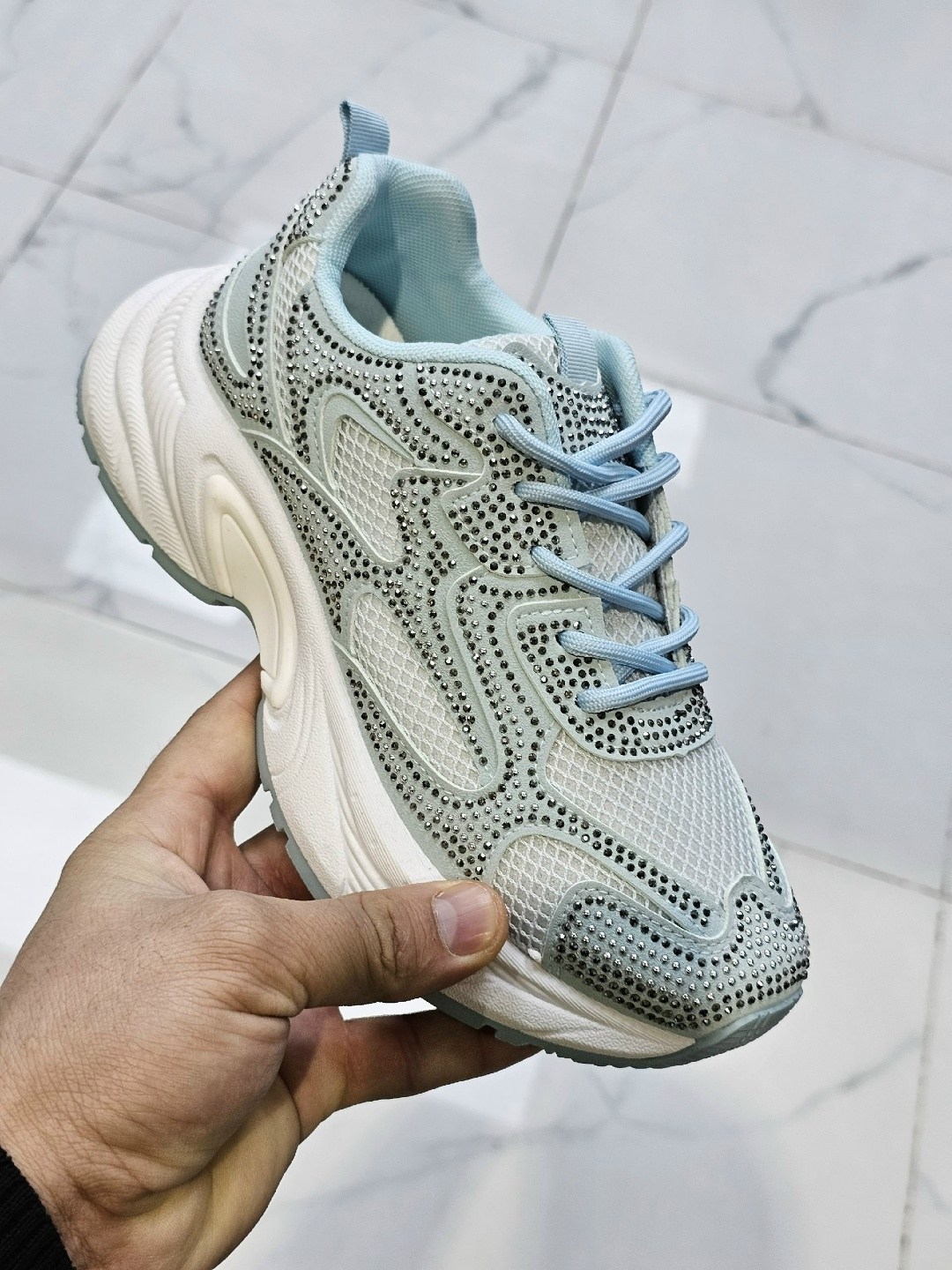 женские кроссовки,кроссовка,кроссовки бежевые,кроссовки,модные кроссовки