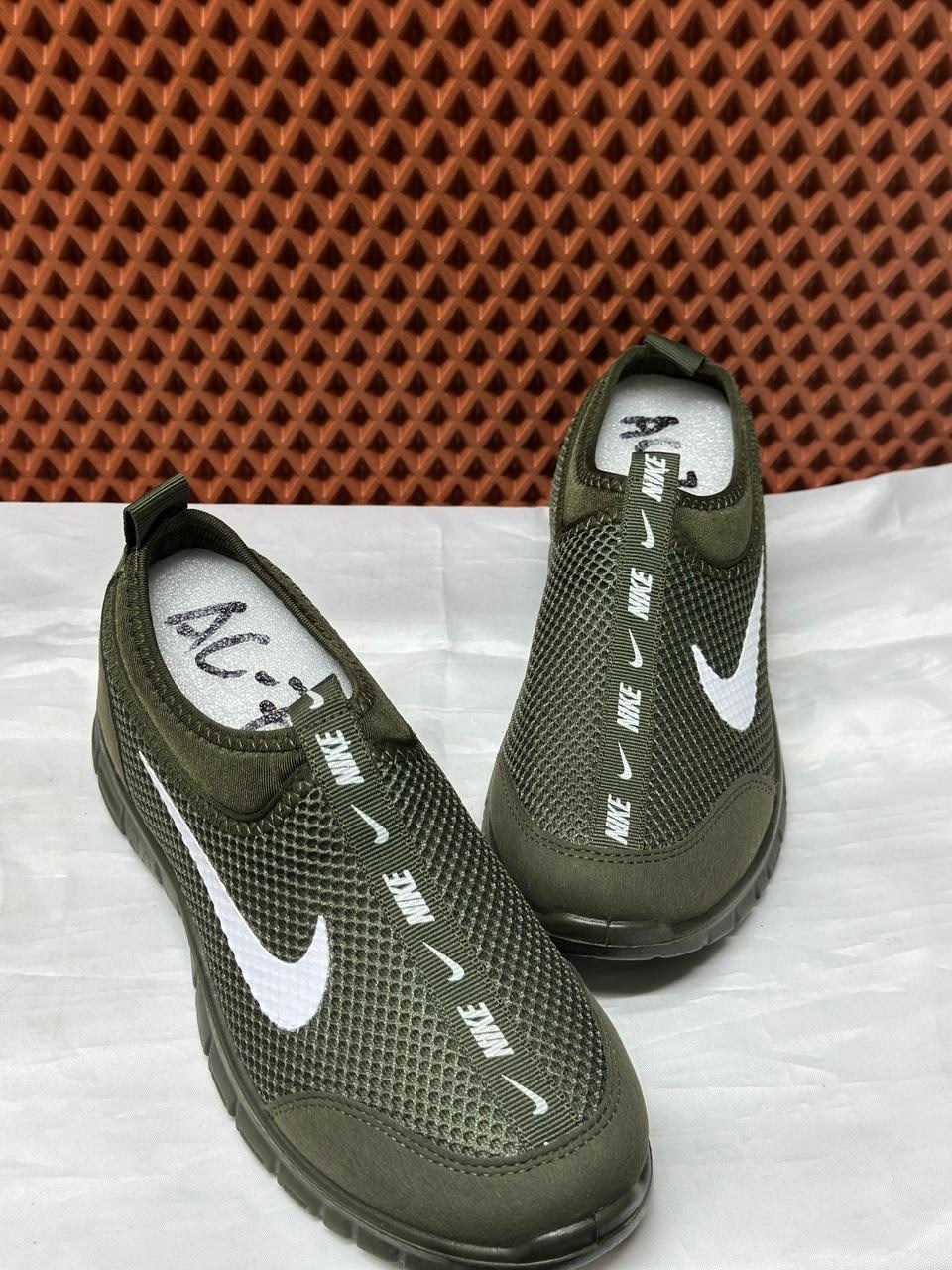 кроссовки адидас женские 2026,,кроссовки адидас женские розовые,кроссовки адидас женские,кроссовки женскиe