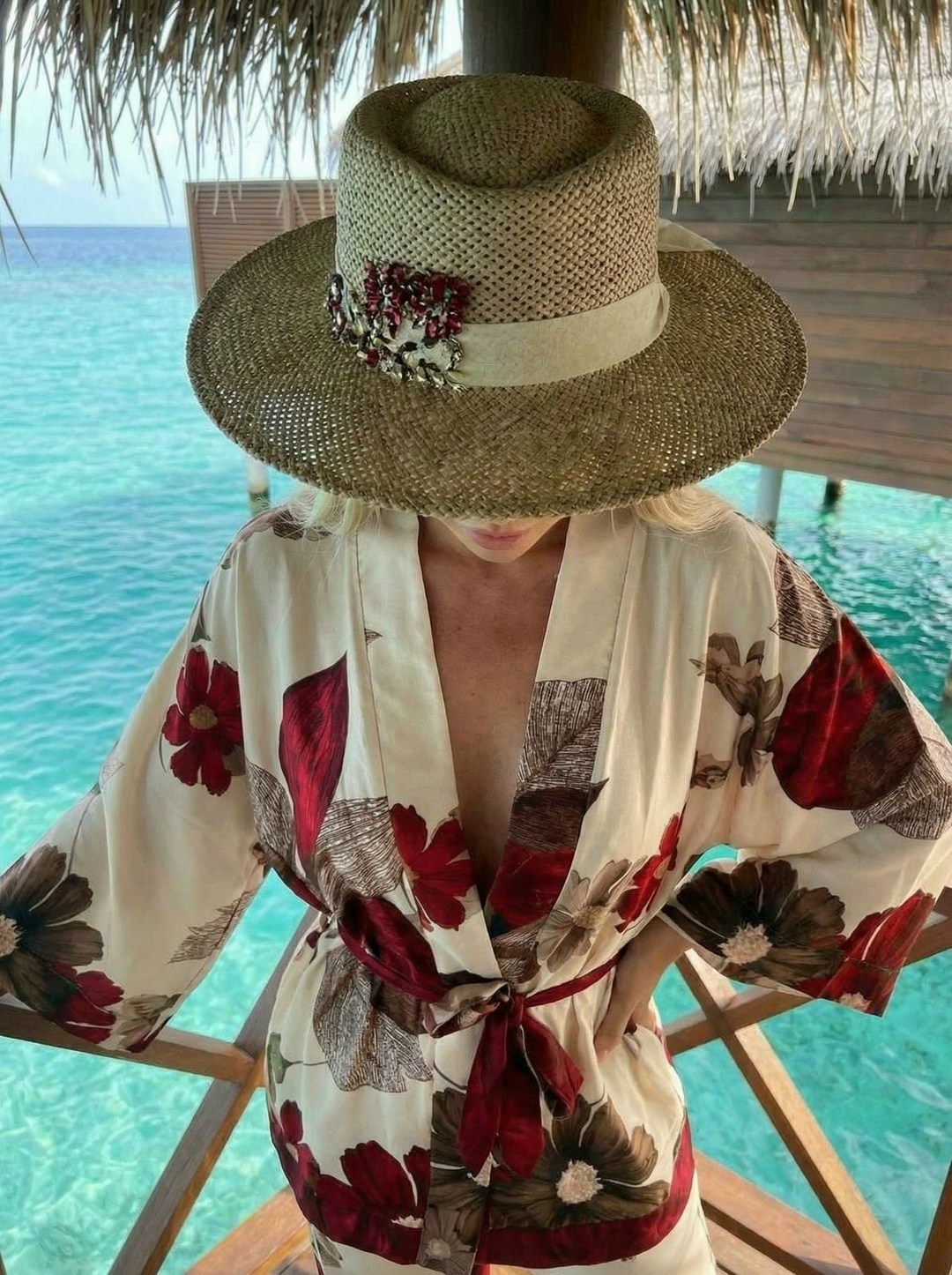 костюм в пижамном стиле,костюм с принтом,пляжные наряды,пляжная мода,мода стиль