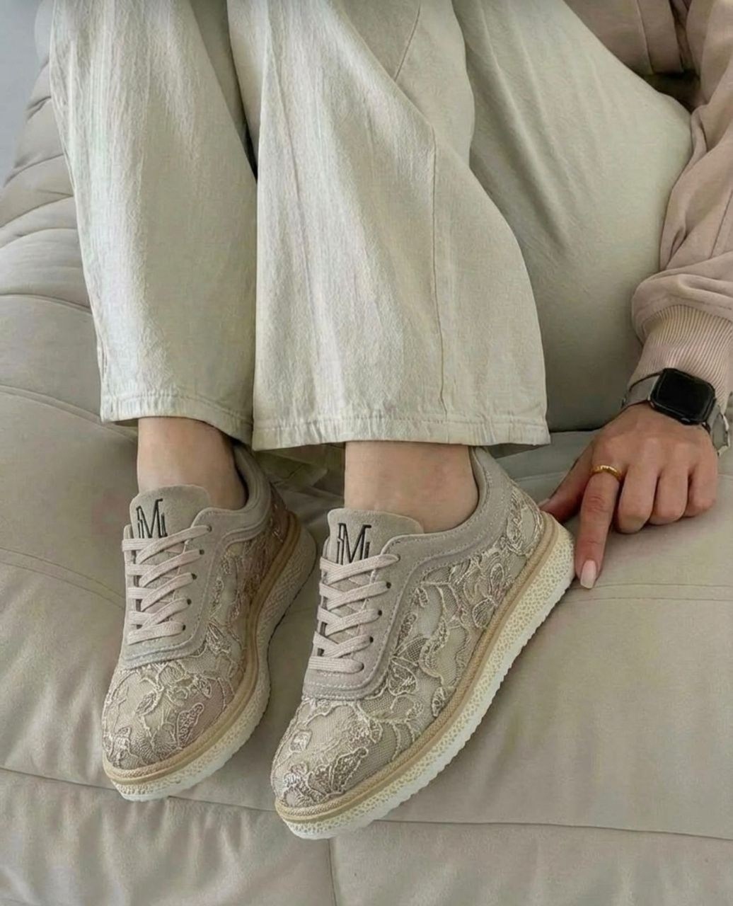 ,кроссовки женскиe,модная женская ,повседневная , женская