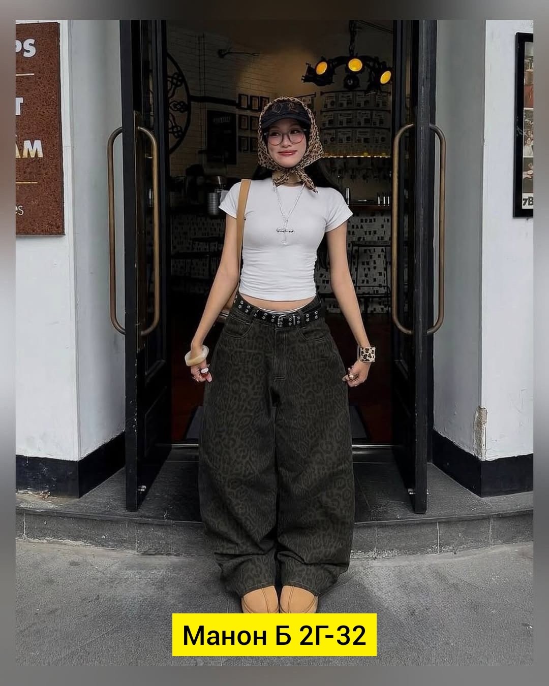 брюки с широкими штанинами,джинсы женские широкие,джинсовые широкие брюки,джинсы женские с широкими штанинами,женские джинсы с высокой талией