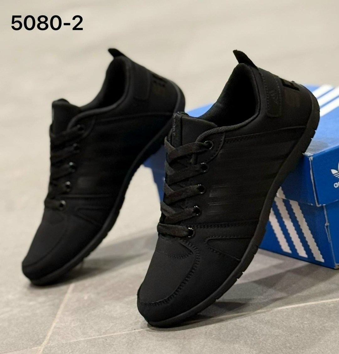 кроссовки мужские adidas,мужские кроссовки,,черные мужские кроссовки,мужская  кроссовки