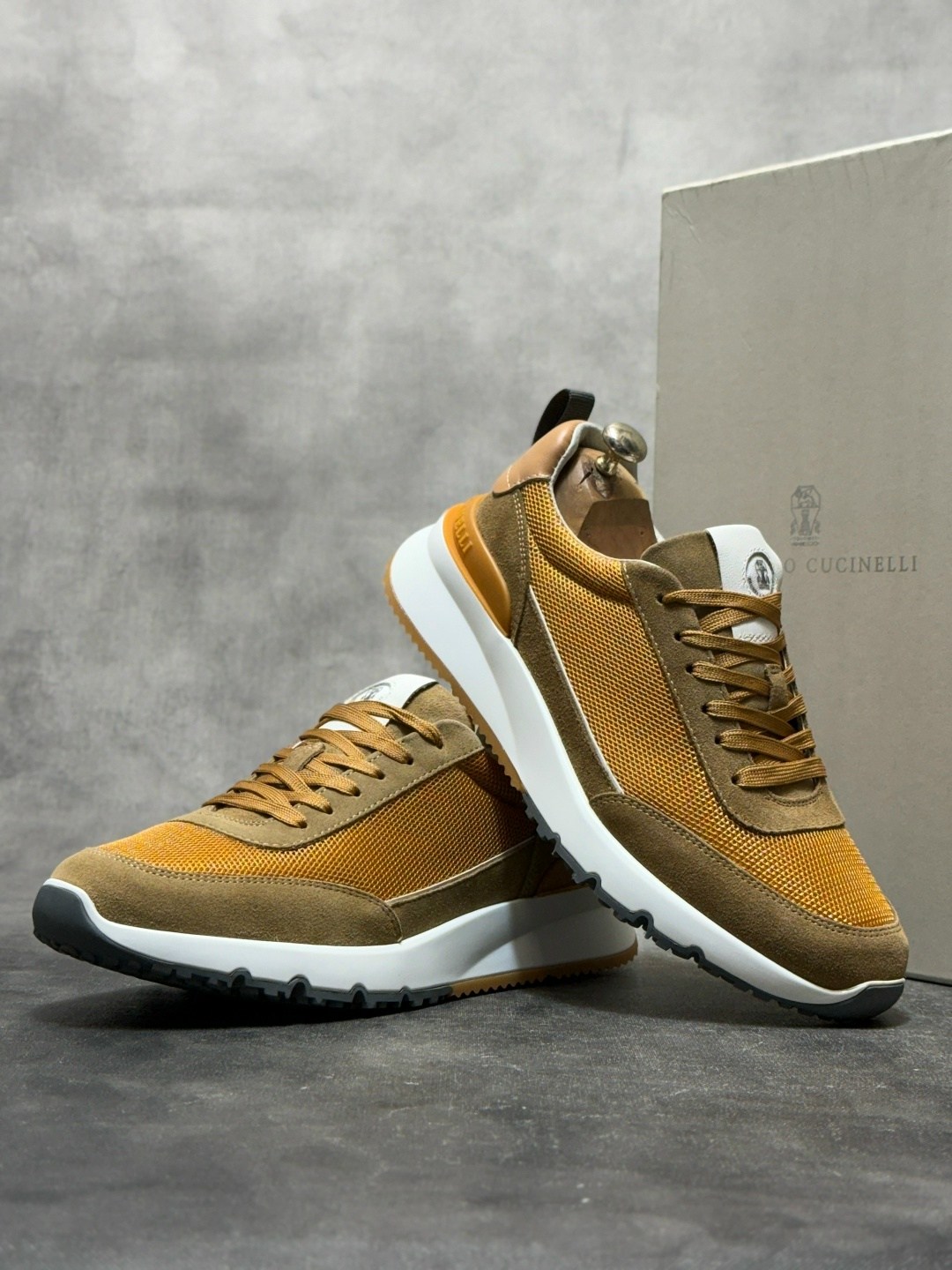 ,мужская  кроссовки,мужские кроссовки,повседневные кроссовки,кроссовки брендовые