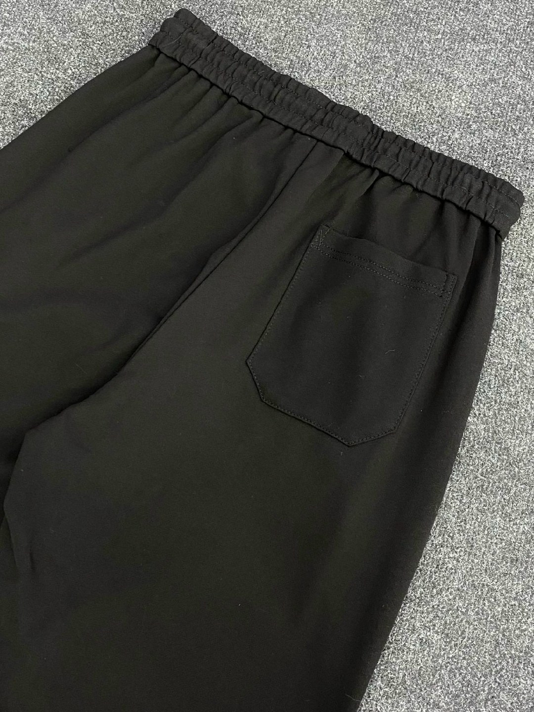 спортивные штаны,спортивные мужские штаны,брюки спортивные мужские,брюки спортивные,спортивные штаны adidas