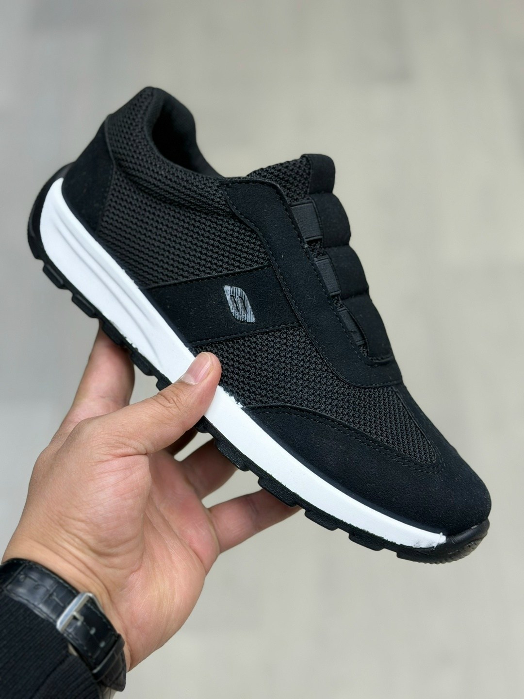 ,кроссовка мужской,повседневные кроссовки,кроссовки для мужчин,мужские кроссовки