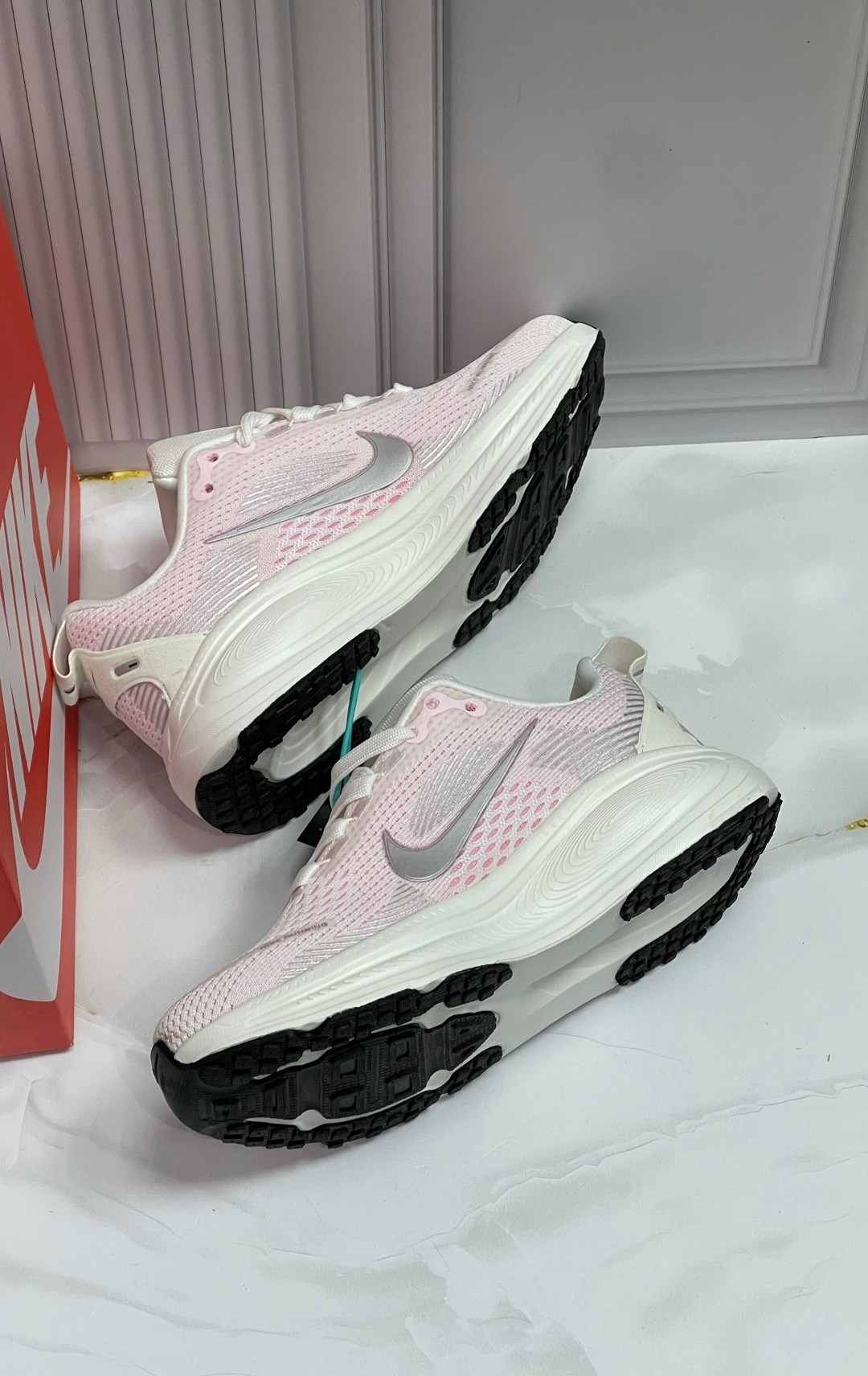 кроссовки nike женские,кроссовки nike,кроссовки,кроссовки nike air zoom vomero,женские кроссовки