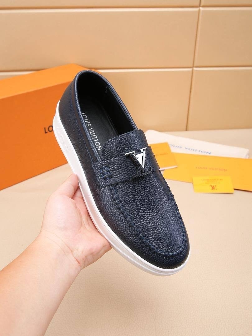 лоферы мужские луи виттон,лоферы louis vuitton,мокасины мужские луи виттон,кожаные мокасины louis vuitton синего цвета,мужские туфли луи виттон