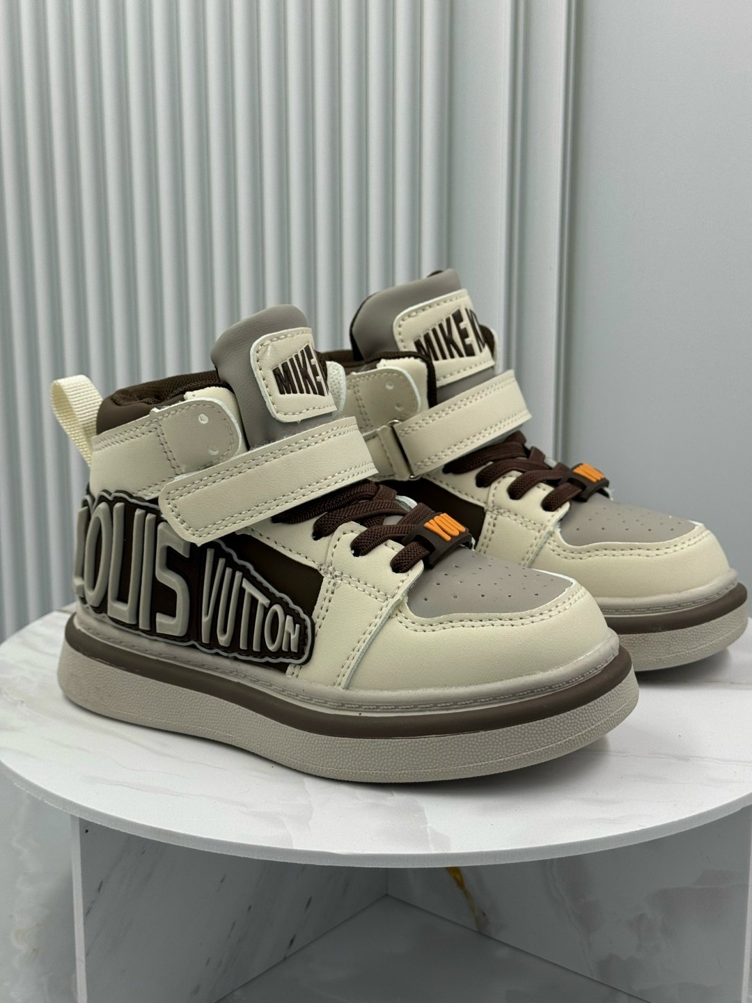 ,кроссовки мальчику,детские кроссовки,спортивная ,louis vuitton кроссовки мужские