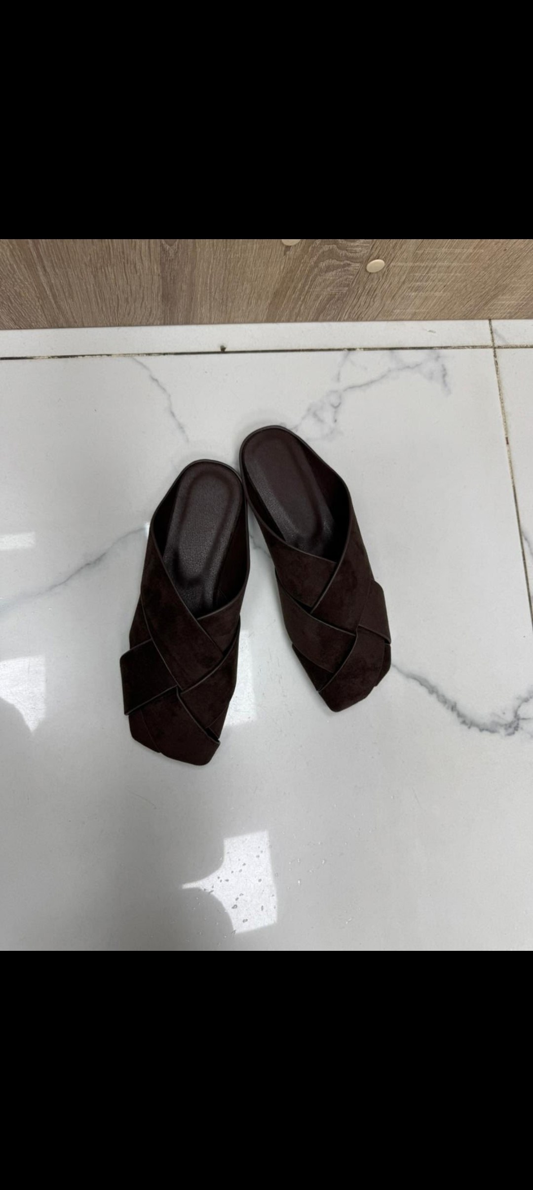 тапочки модные,шлепанцы женские,,модные шлепанцы,шлепанцы боттега венета