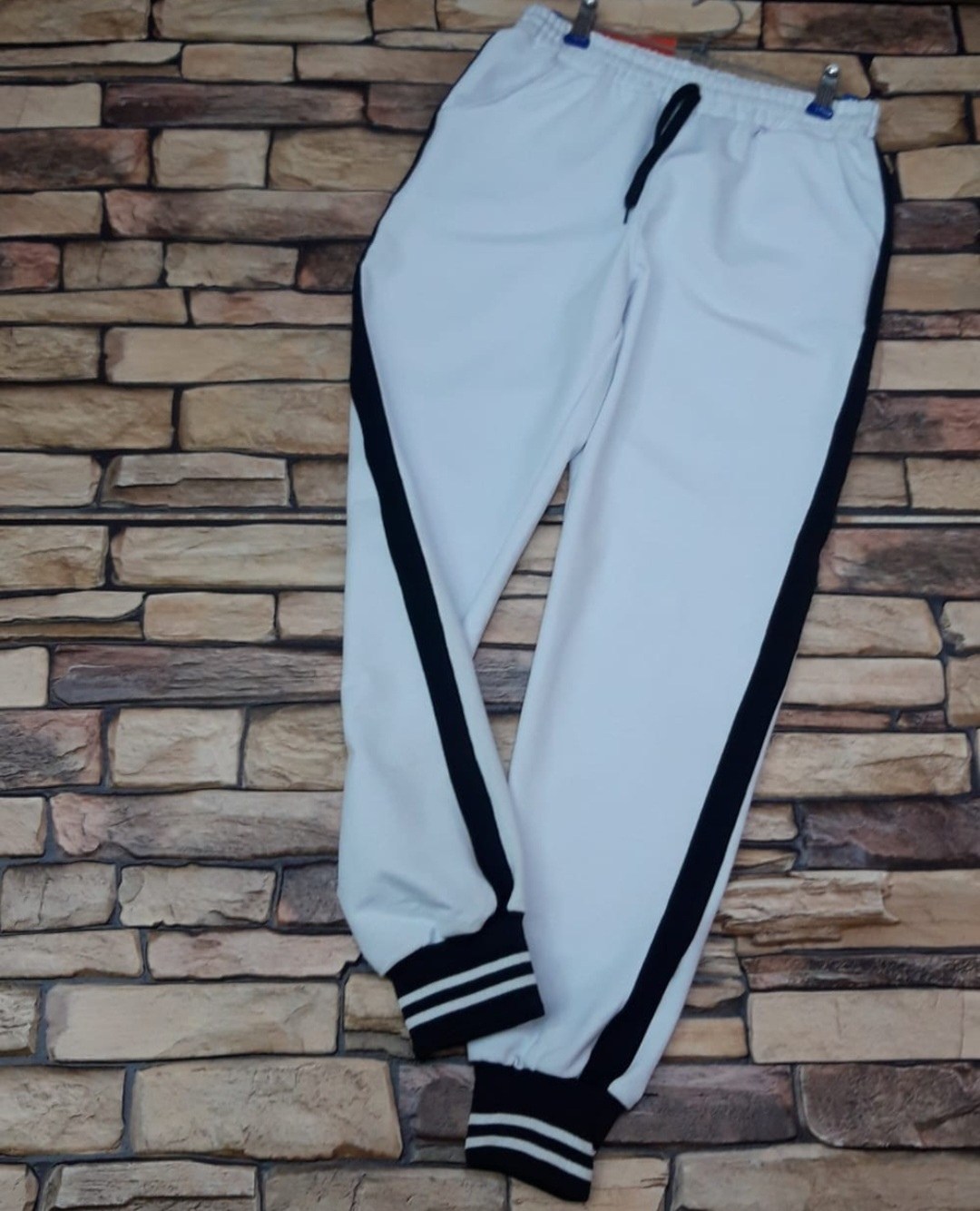 спортивные брюки,штаны спортивные,женские спортивные штаны,штаны спортивные брюки,брюки джоггеры с лампасами