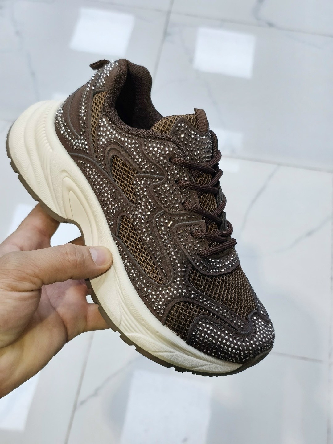 женские кроссовки,кроссовка,кроссовки бежевые,кроссовки,модные кроссовки