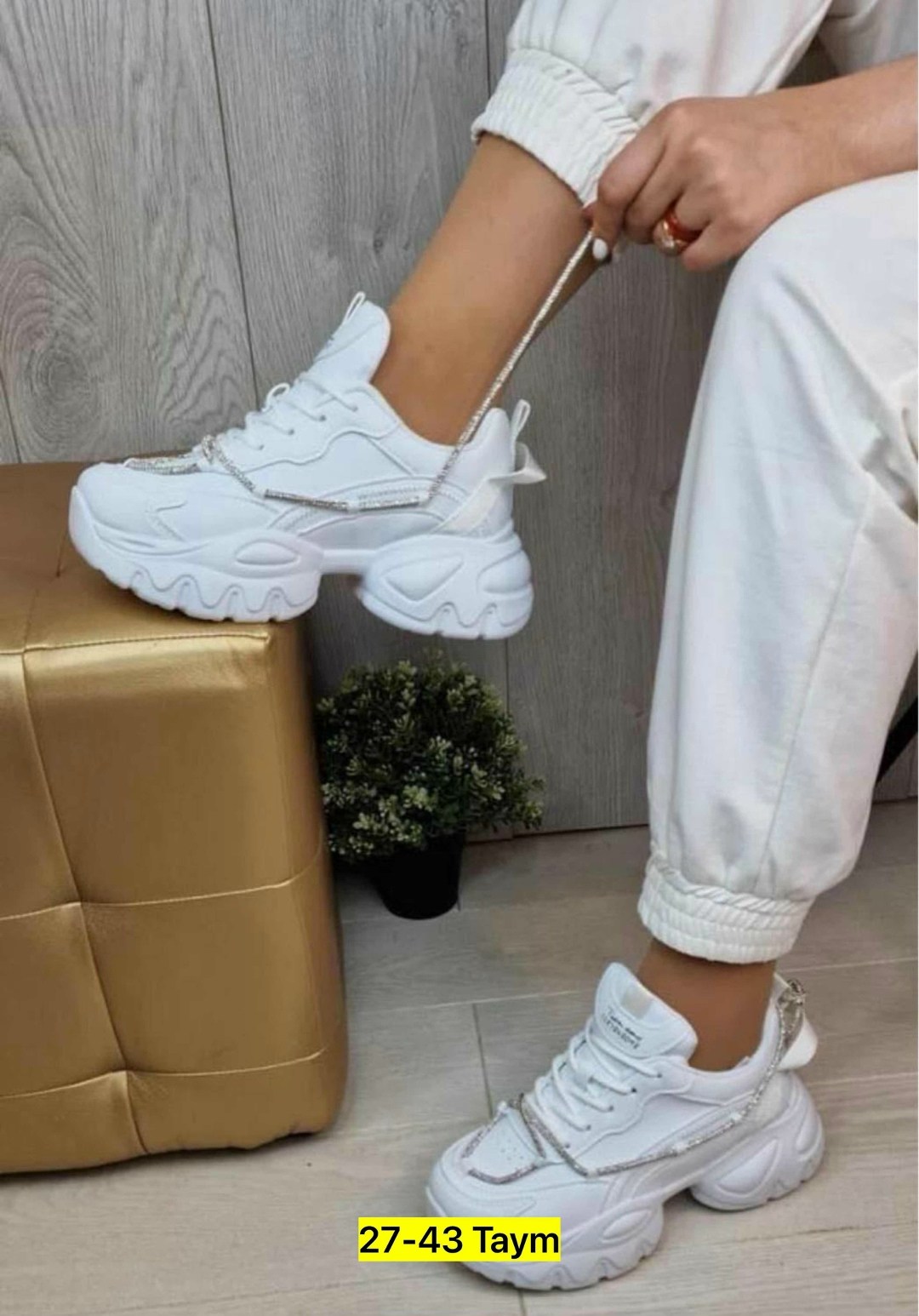 женские кроссовки,кроссовки ,,кроссовки белые,кроссовки модные