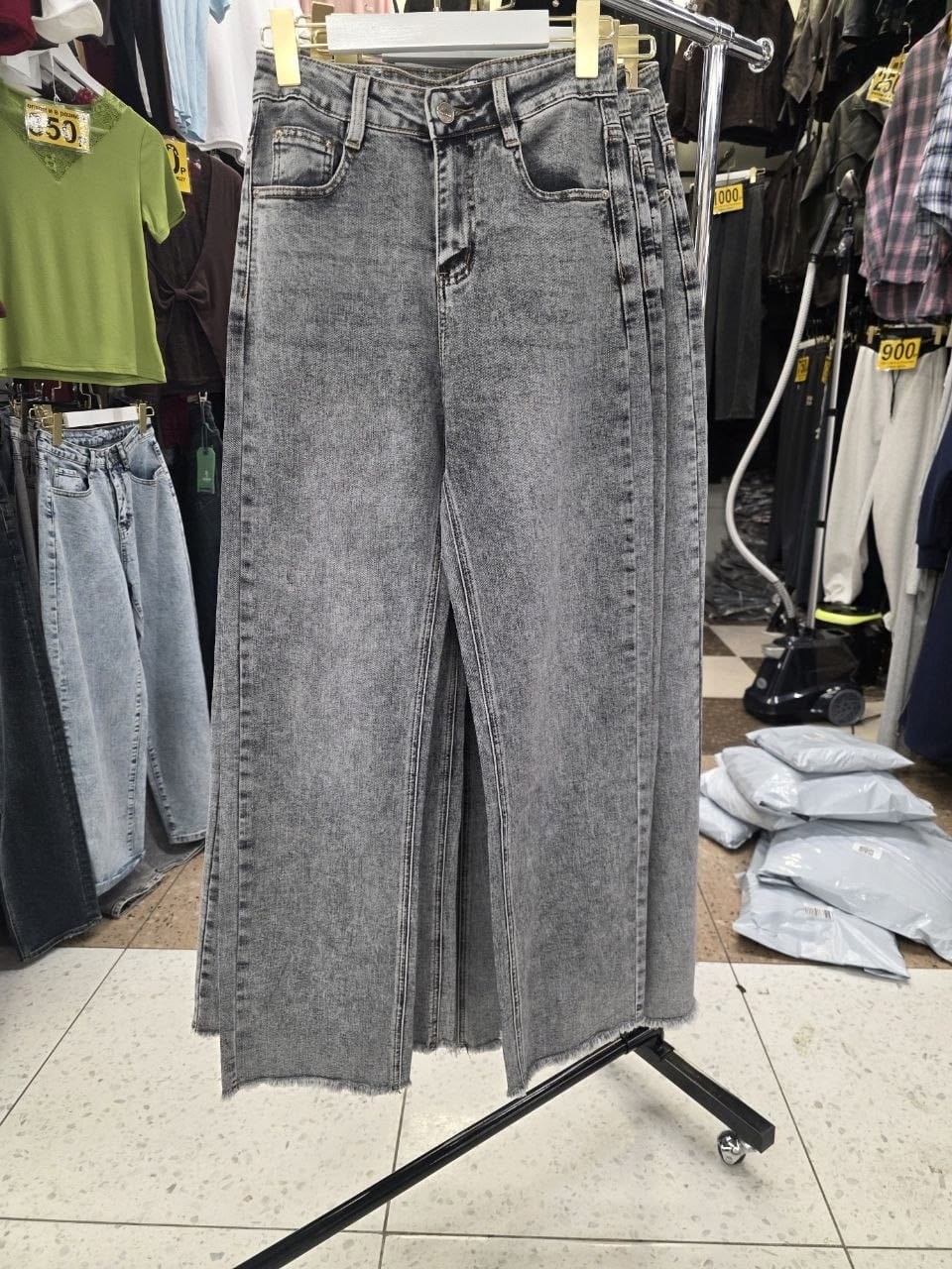 женские джинсы,джинсы широкие,серые джинсы широкие,серые джинсы,джинсы