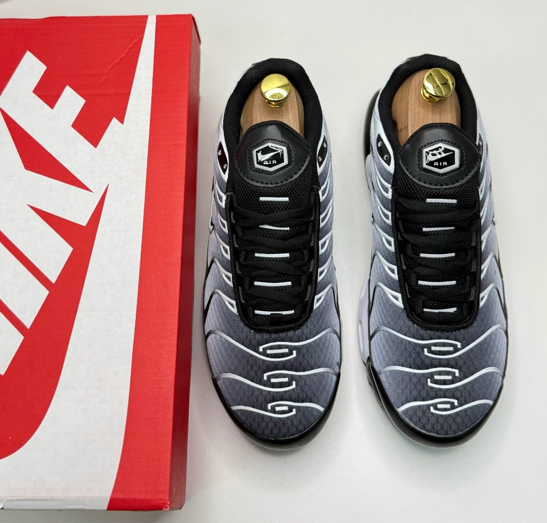 кроссовки nike air max tn plus,кроссовки мужские nike air max tn plus,найк air max plus tn кроссовки,nike air max tn plus,кроссовки nike tn plus