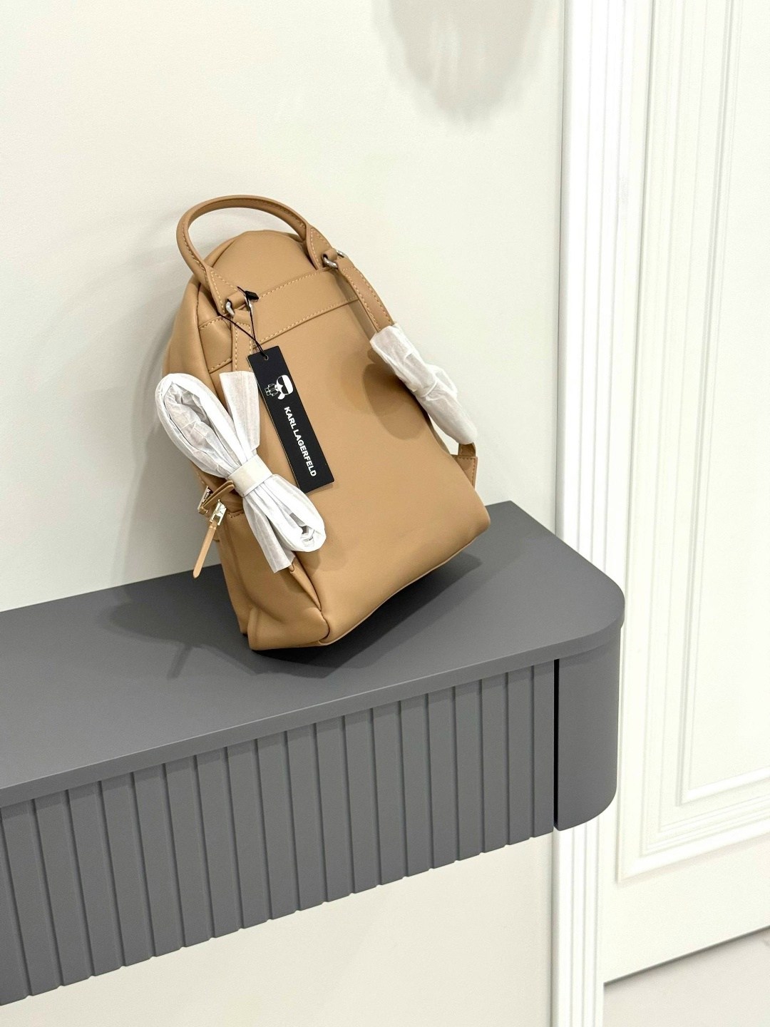 кожаный рюкзак карл лагерфельд женский,рюкзак karl lagerfeld женский,рюкзак karl lagerfeld,рюкзак женские,рюкзак женский кожаный