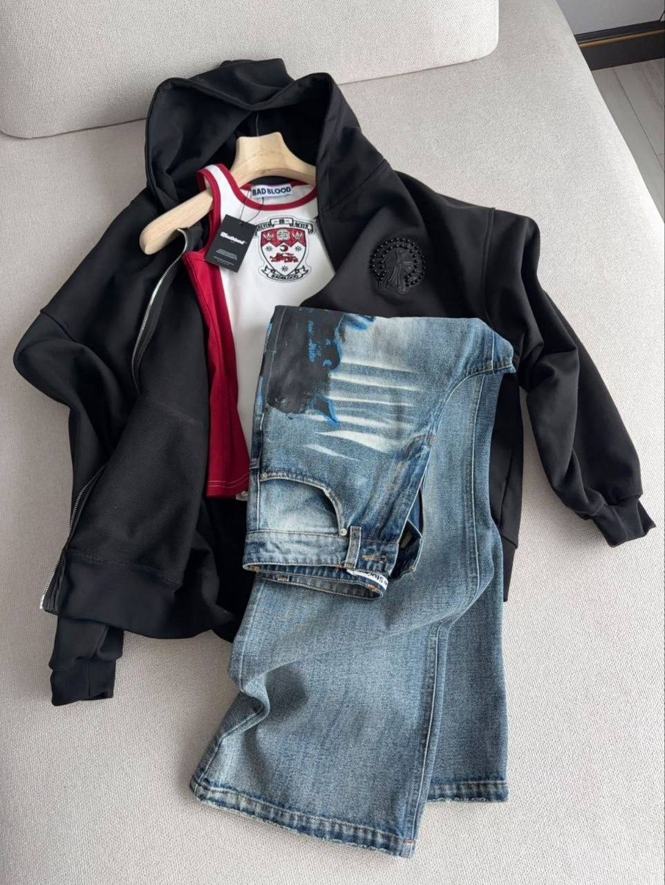 брюки джинсовые,широкие джинсы,джинсовая куртка,женские джинсы