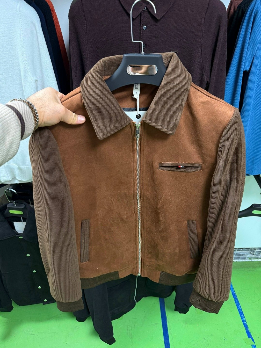 куртка замшевая мужская,куртка мужская loro piana lux-109822,мужская кожа замшевая куртка фирмы канада.,замшевая куртка,кожаная куртка