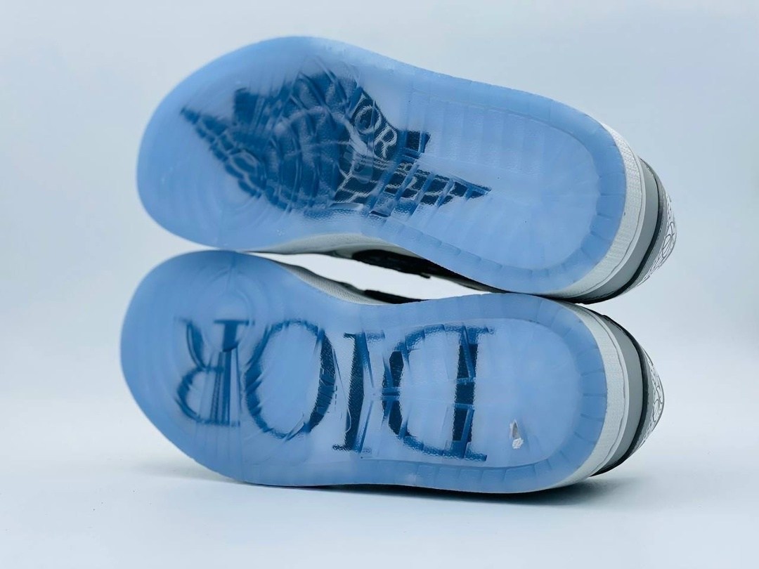 кроссовки найк джордан диор,кеды джордан диор,nike air jordan 1 low,кроссовки nike air jordan 1 low,кроссовки dior x air jordan 1 low