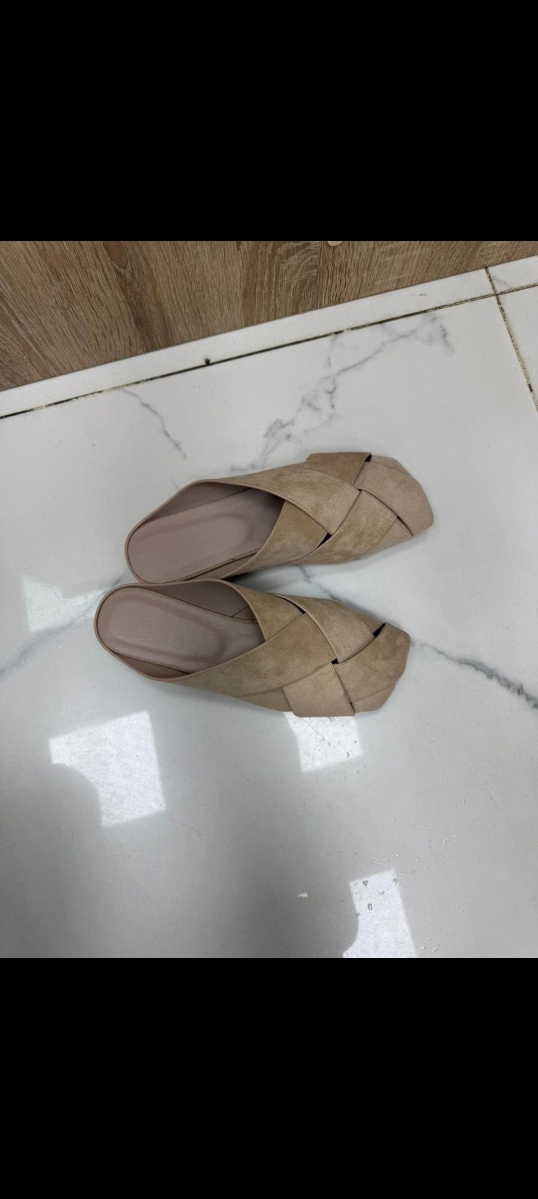 тапочки модные,шлепанцы женские,,модные шлепанцы,шлепанцы боттега венета