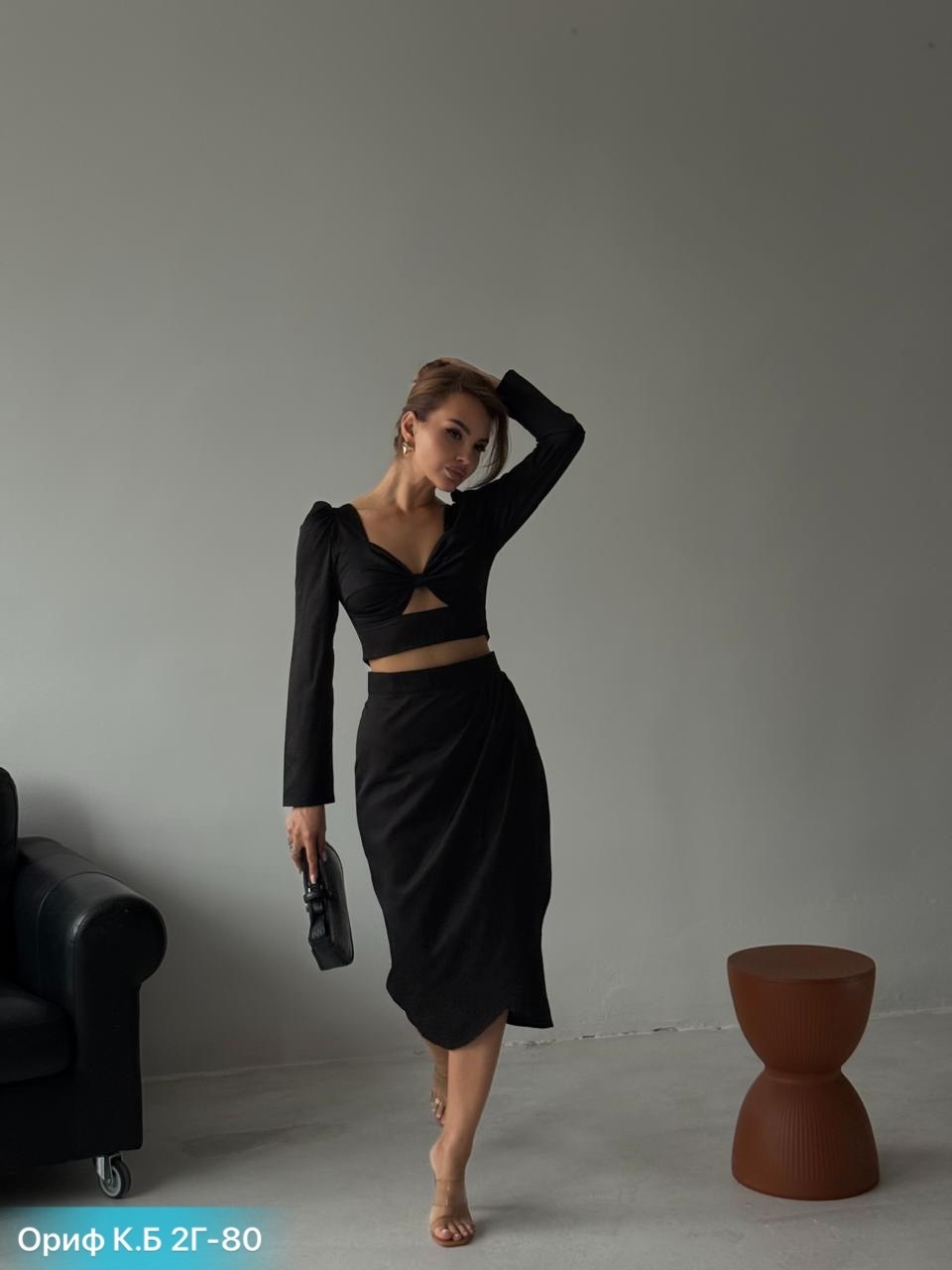 костюм с юбкой,костюм женский,стильные костюмы,костюм классический,блузка женская серый