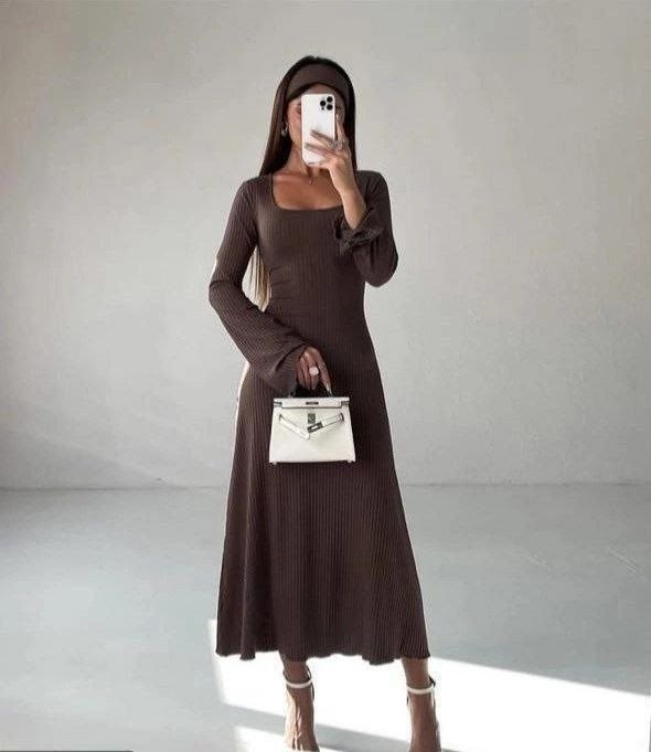 платье женское шоколадное платье-лапша повседневный длинный в рубчик,длинное платье женское трикотажное коричневое,платье женское коричневое,платье лапша monro цвет коричневый,платье лапша длинное на