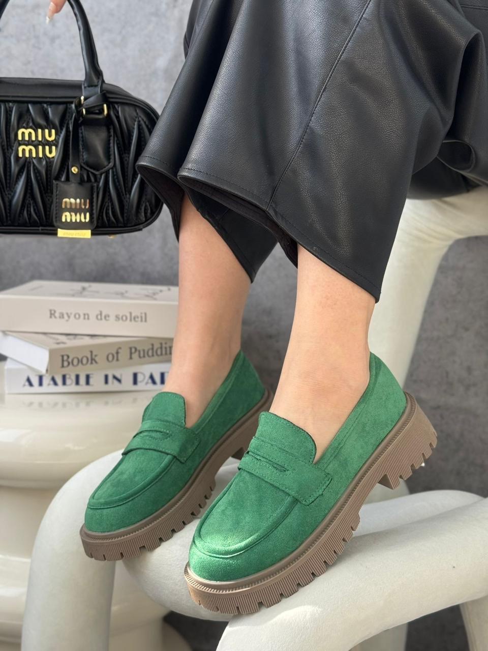 ,лоферы женские,лоферы модные,изумрудные лоферы,зеленые лоферы женские