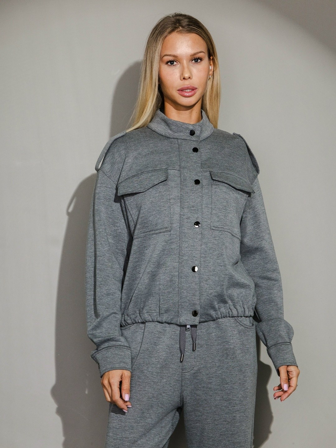 жакет и брюки,демисезонные брюки,трикотажные брюки,трикотажные костюмы,женские брюки