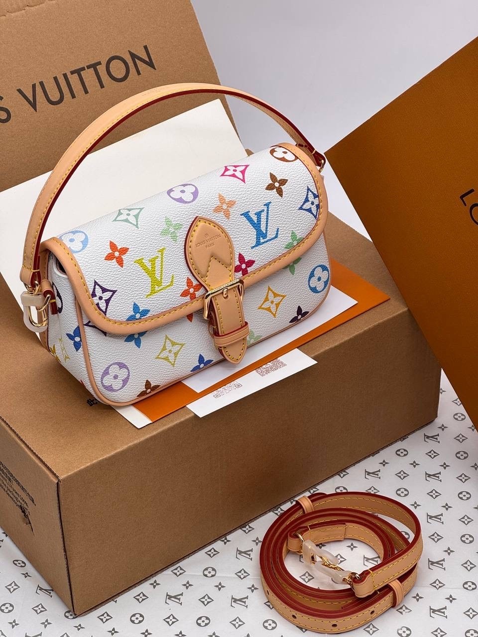 сумка louis vuitton,louis vuitton женская сумка,louis vuitton сумка на плечо,louis vuitton monogram multicolore,сумка луи виттон белая