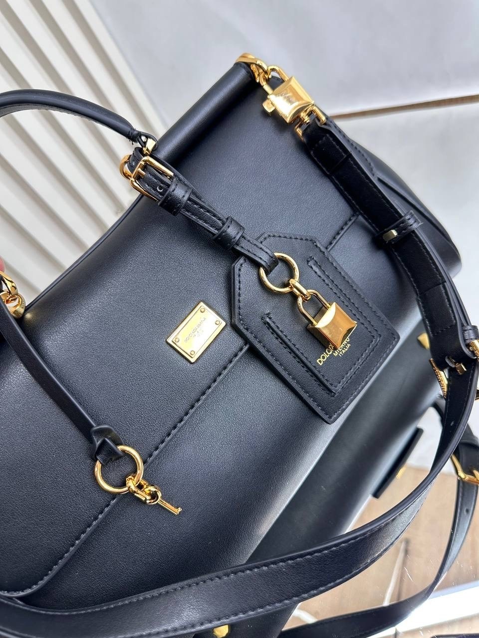 чёрная женская сумка my sicily dolce & gabbana,большая сумка тоут sicily dolce&gabbana,сумка дольче габбана,сумка dolce & gabbana,сумка дольче габбана sicily 62