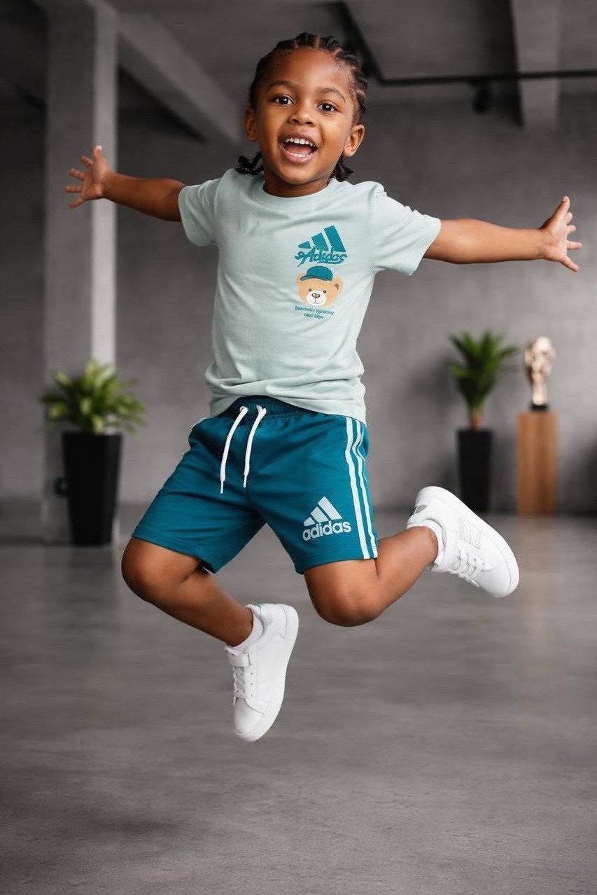 детский спортивный костюм adidas,для мальчиков adidas,костюм детский adidas,костюм для мальчиков adidas,комплект одежды adidas