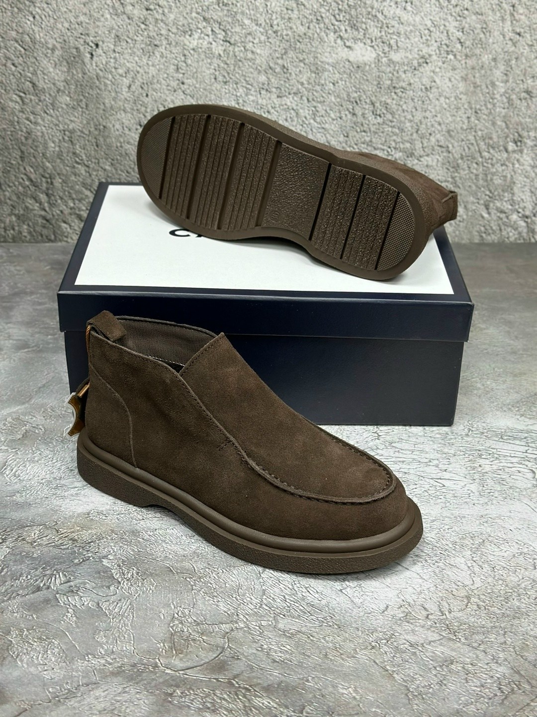 ,ботинки camidy,замшевые ботинки челси medicine коричневый,ботинки лоро пиано,женская