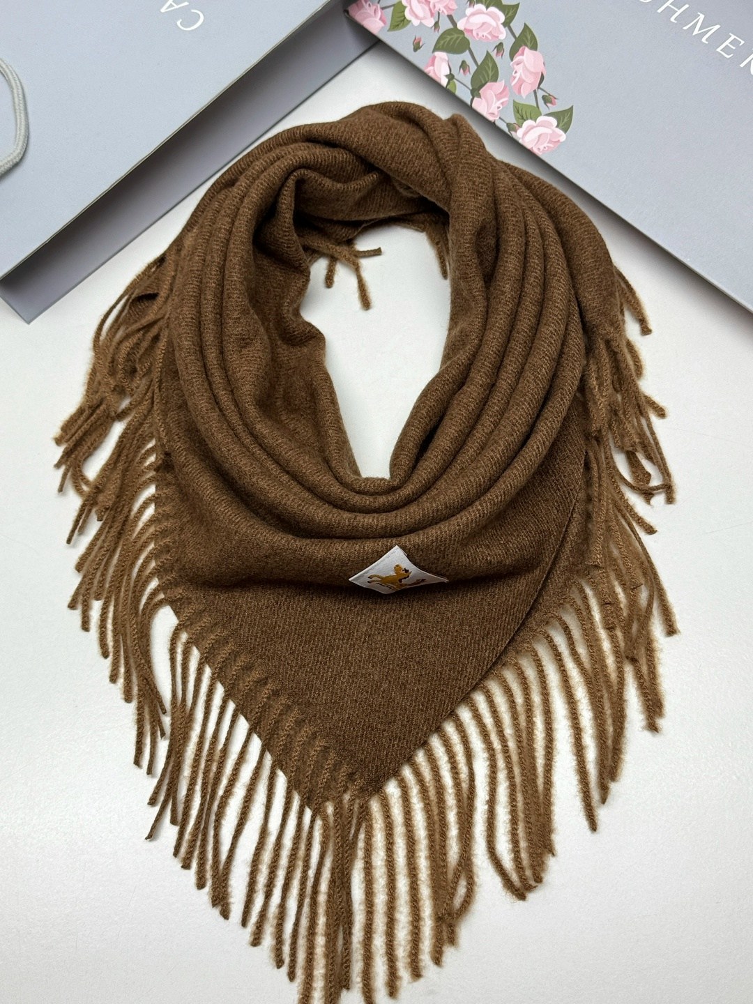 шарф платок,платок женский 100*100 см арт. 1519786,платок кашемировый,платки тёплые,платки шейный платок