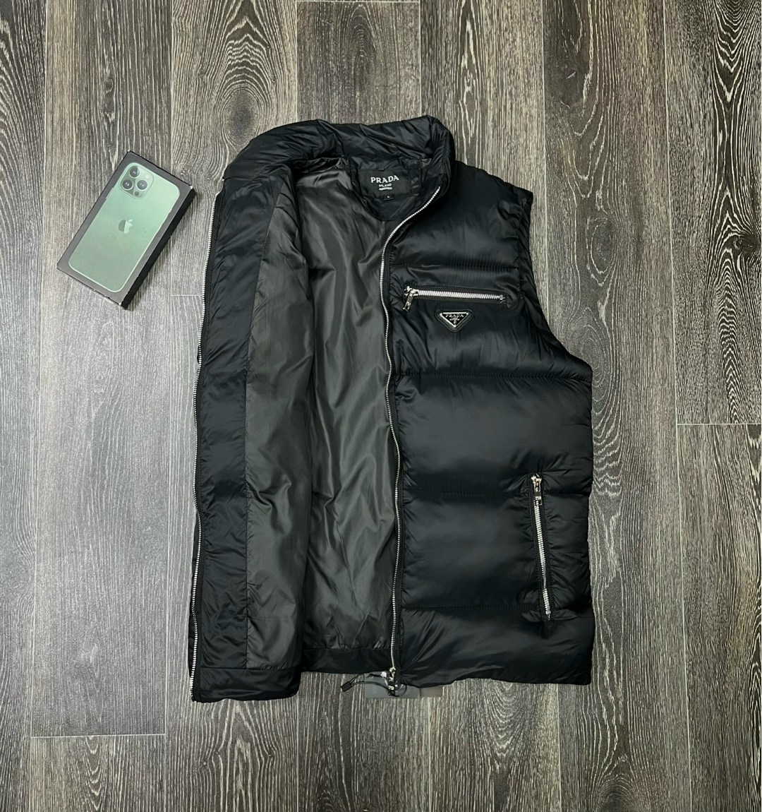 жилетка прада,жилетка армани мужская,мужская жилетка,жилет мужской,жилет мужской прада