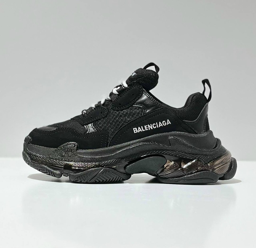 кроссовки balenciaga triple s,кроссовки balenciaga черные,кроссовки balenciaga triple s sneaker black patent черный,кроссовки balenciaga triple s сlear sole,кроссовки balenciaga triple s chunky male ч